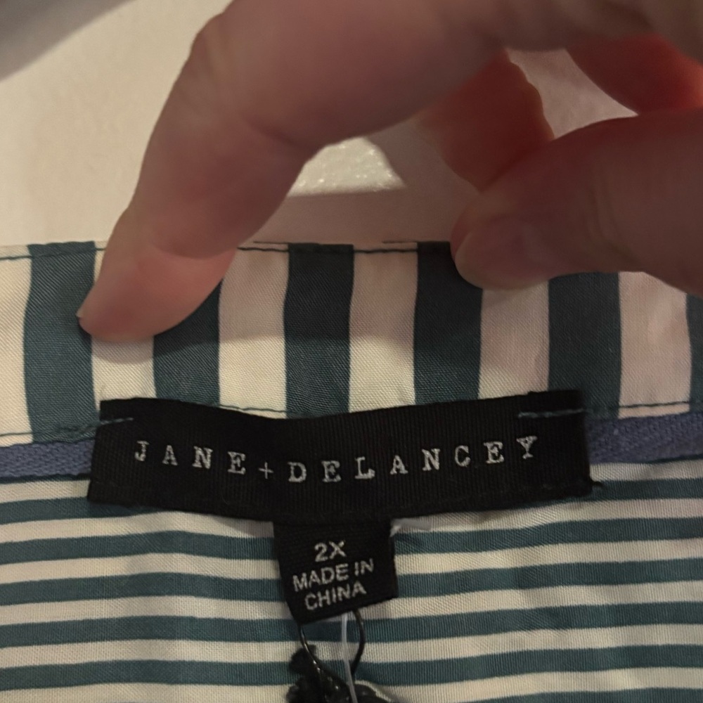 NWT Jane & Delaney Striped Green and White Women's Top, size 2X - Picture 2 of 8